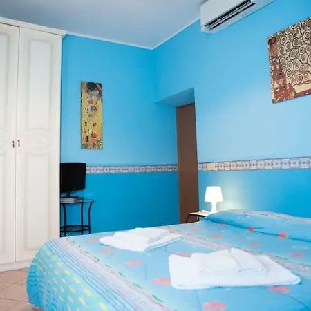 La Dolce Colosseum Appartement *